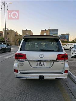 تويوتا لاندكروزر